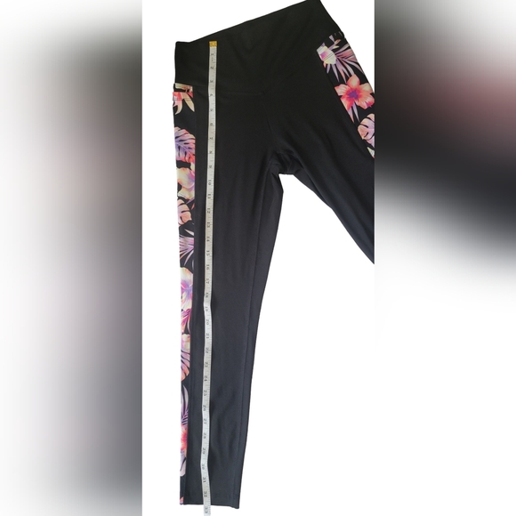 PINK - Victorias Secret Ultimate Tropical Medium Waist Leggings XS - Picture 8 of 11